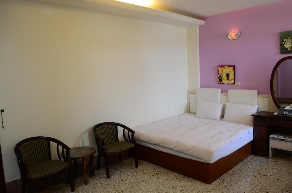 Jia Yuan Homestay Heng-ch'un Esterno foto
